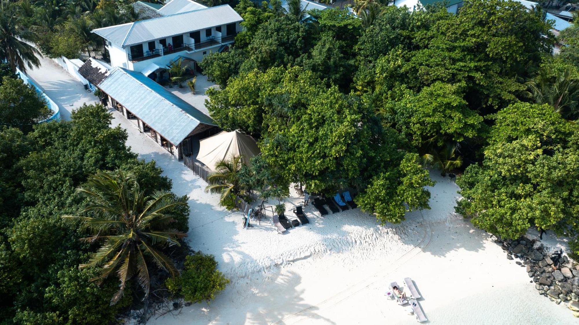 Tranquila Beach Hotel Rasdhoo Exteriör bild