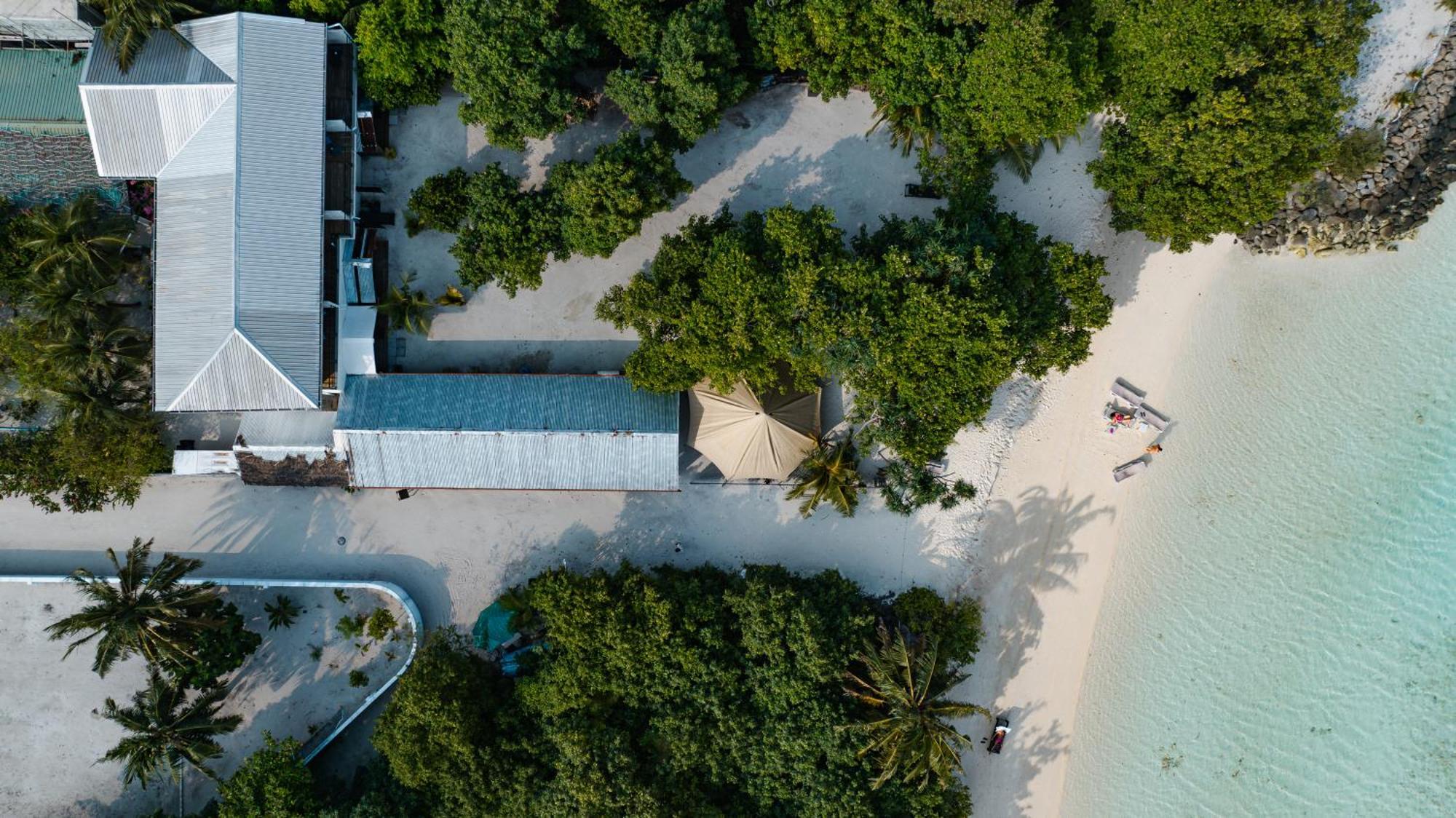 Tranquila Beach Hotel Rasdhoo Exteriör bild