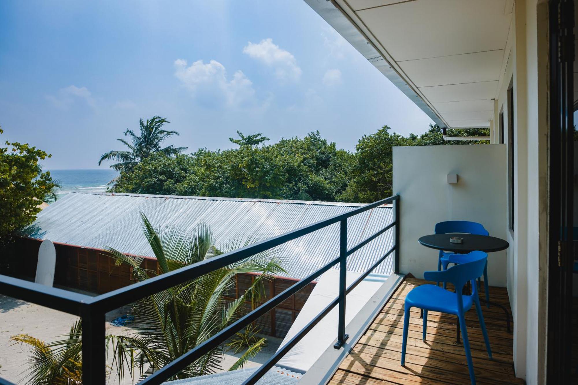 Tranquila Beach Hotel Rasdhoo Exteriör bild