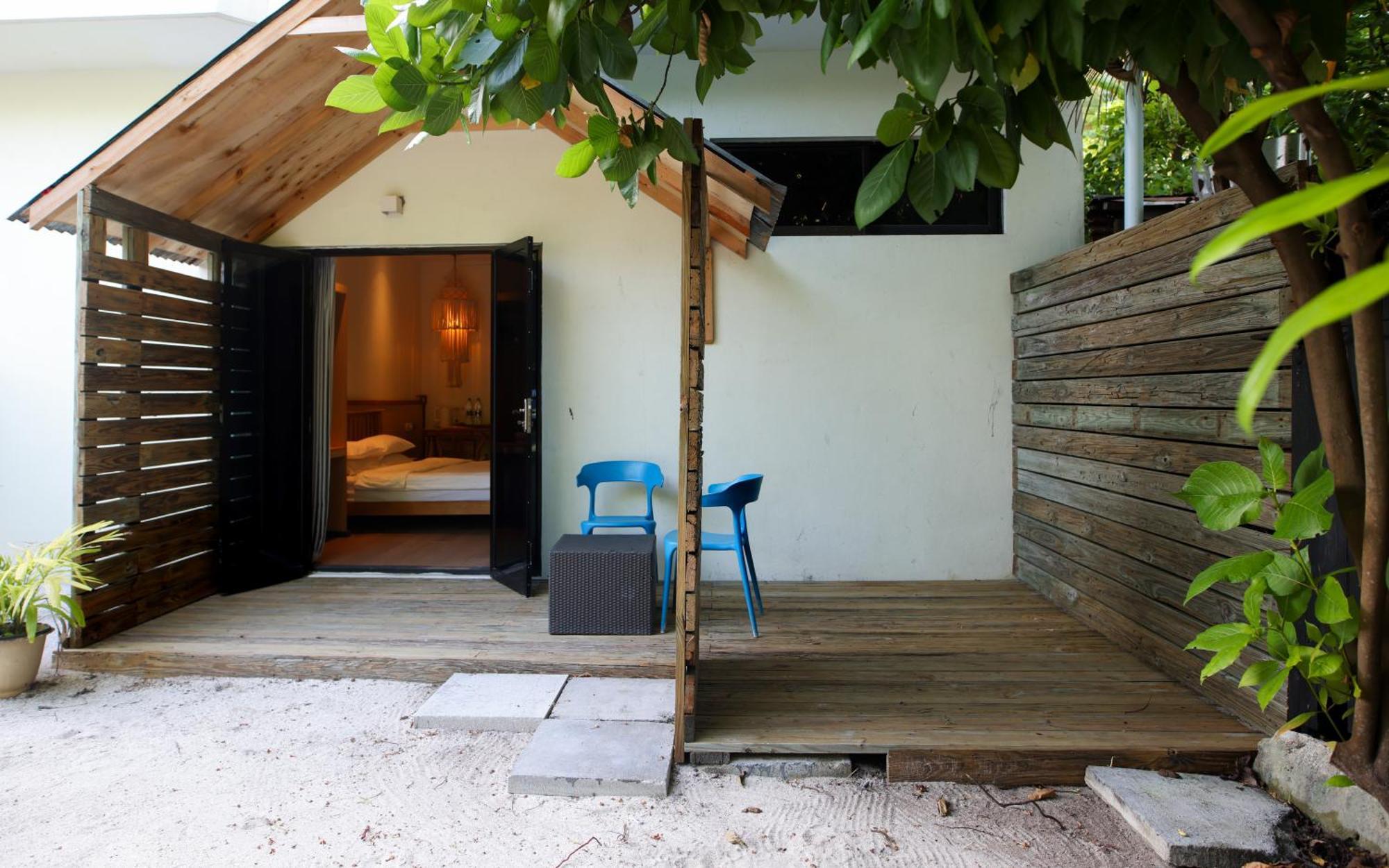 Tranquila Beach Hotel Rasdhoo Exteriör bild